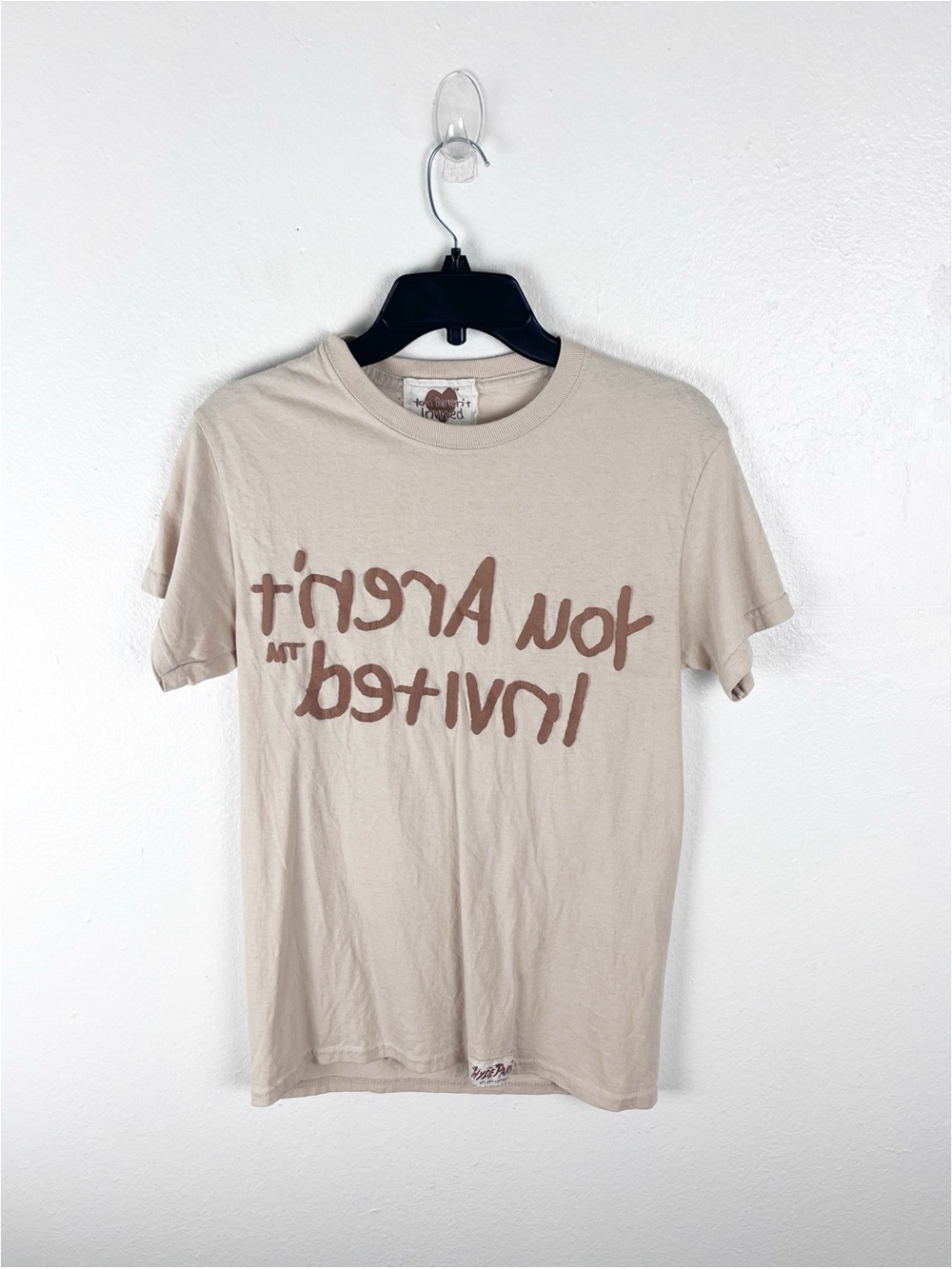 HYDE PARK You Aren’t Invited Graphics Short Sleeves T-Shirt Size Small Casual